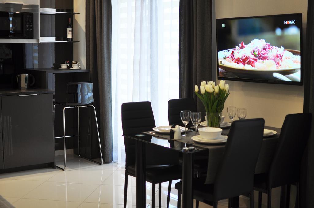 Moko Apartment Parking W Cenie Varsovia Exterior foto